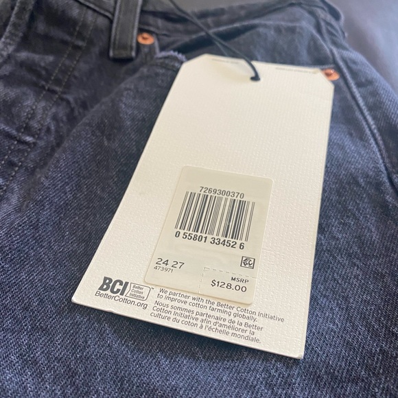 Levi's® Premium
RIBCAGE STRAIGHT ANKLE WOMEN'S JEANS - Picture 9 of 9